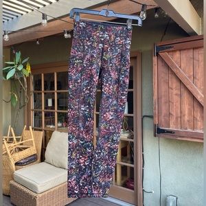 Lululemon leggings size 2